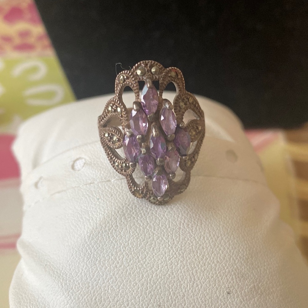 Vintage sterling silver 925 Amethyst Marcasite ring size 9.5